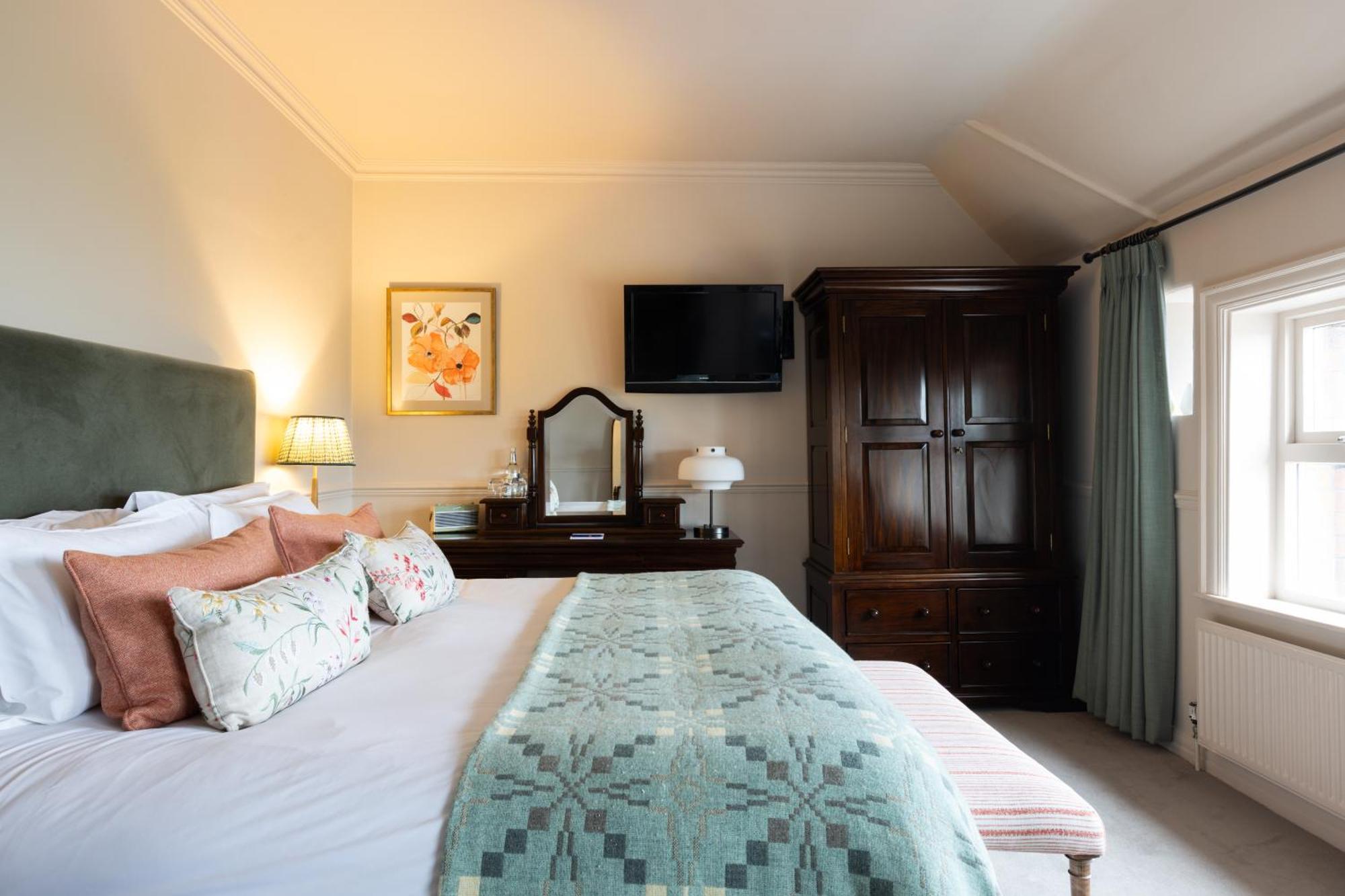 Hotel Victoria Robin Hood's Bay Exteriör bild