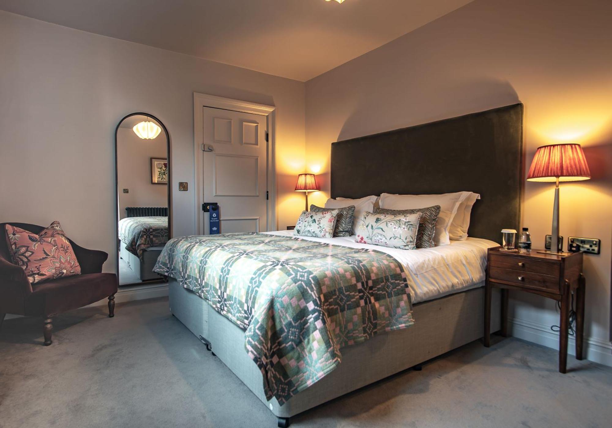 Hotel Victoria Robin Hood's Bay Exteriör bild