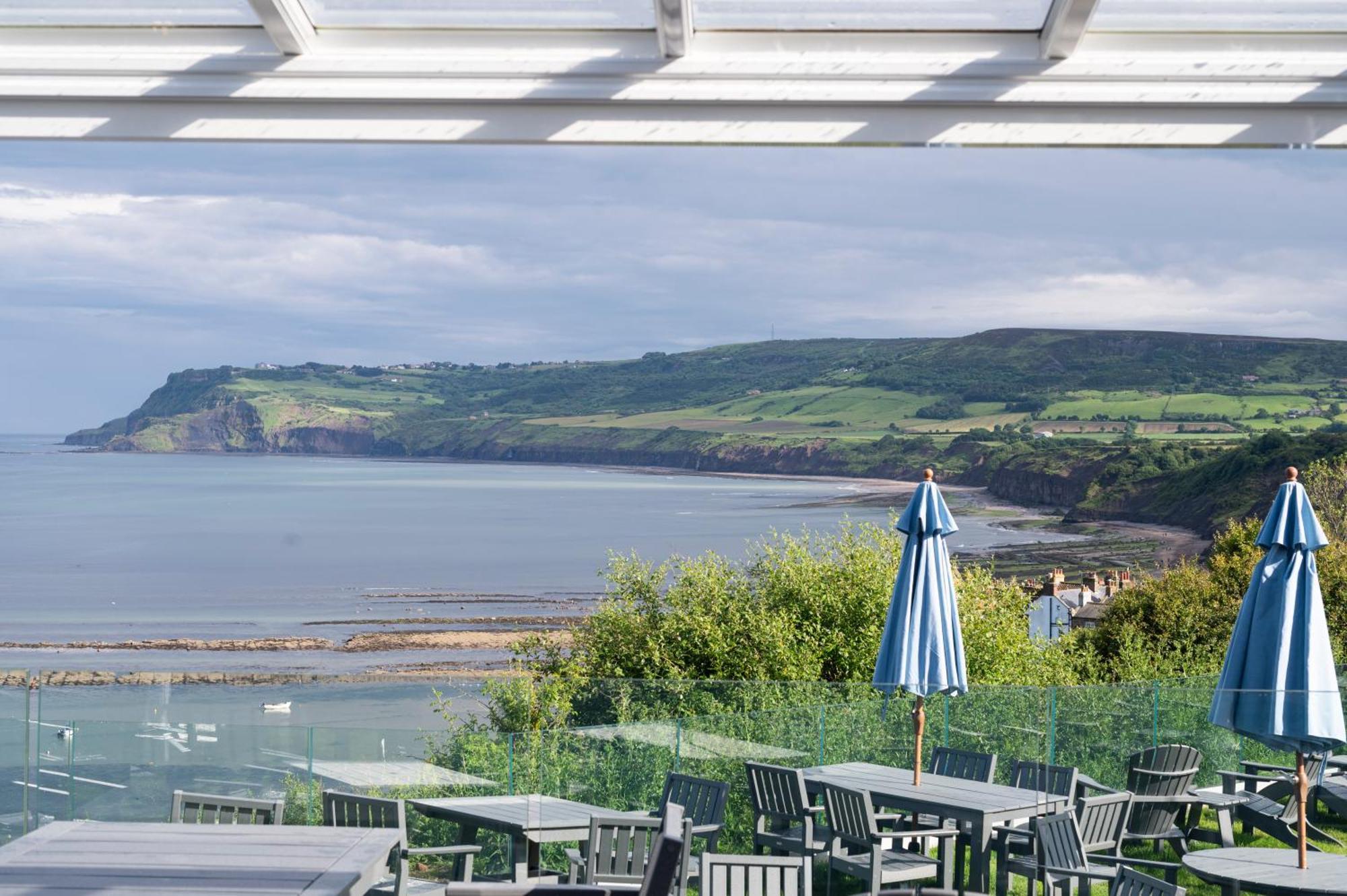 Hotel Victoria Robin Hood's Bay Exteriör bild